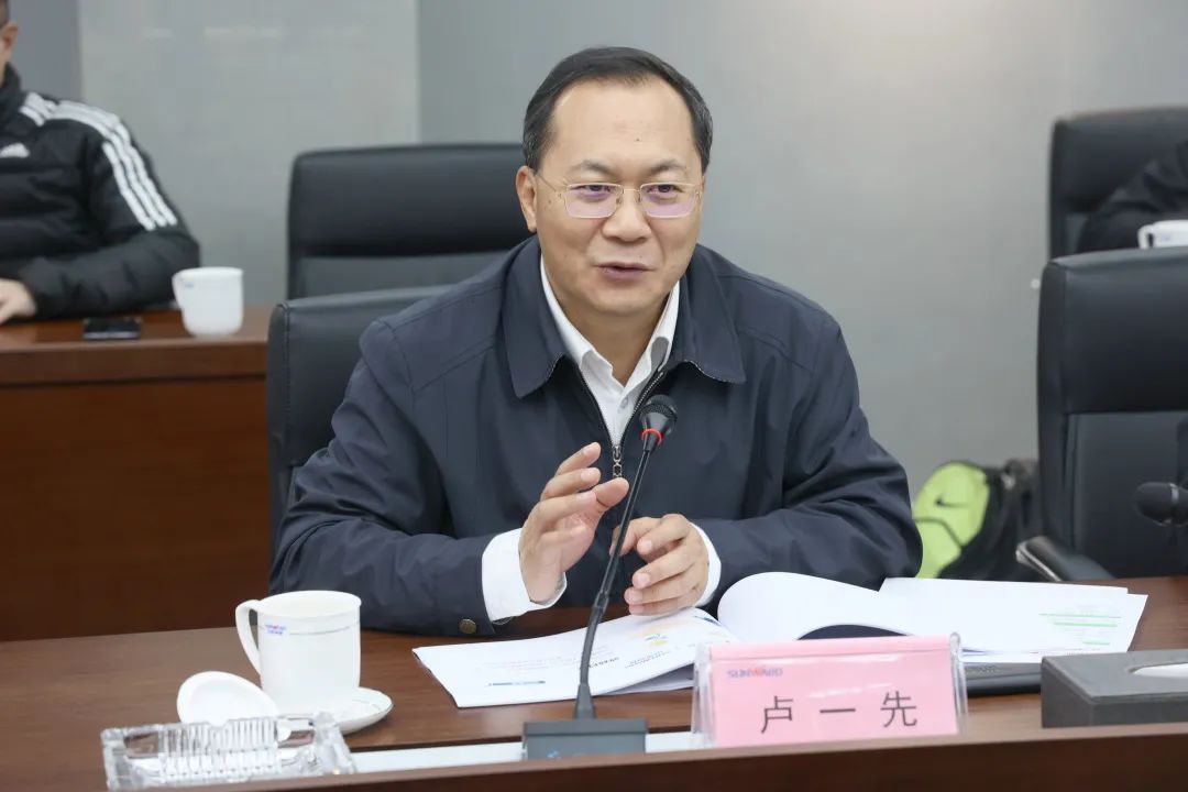 卢一先考察调研