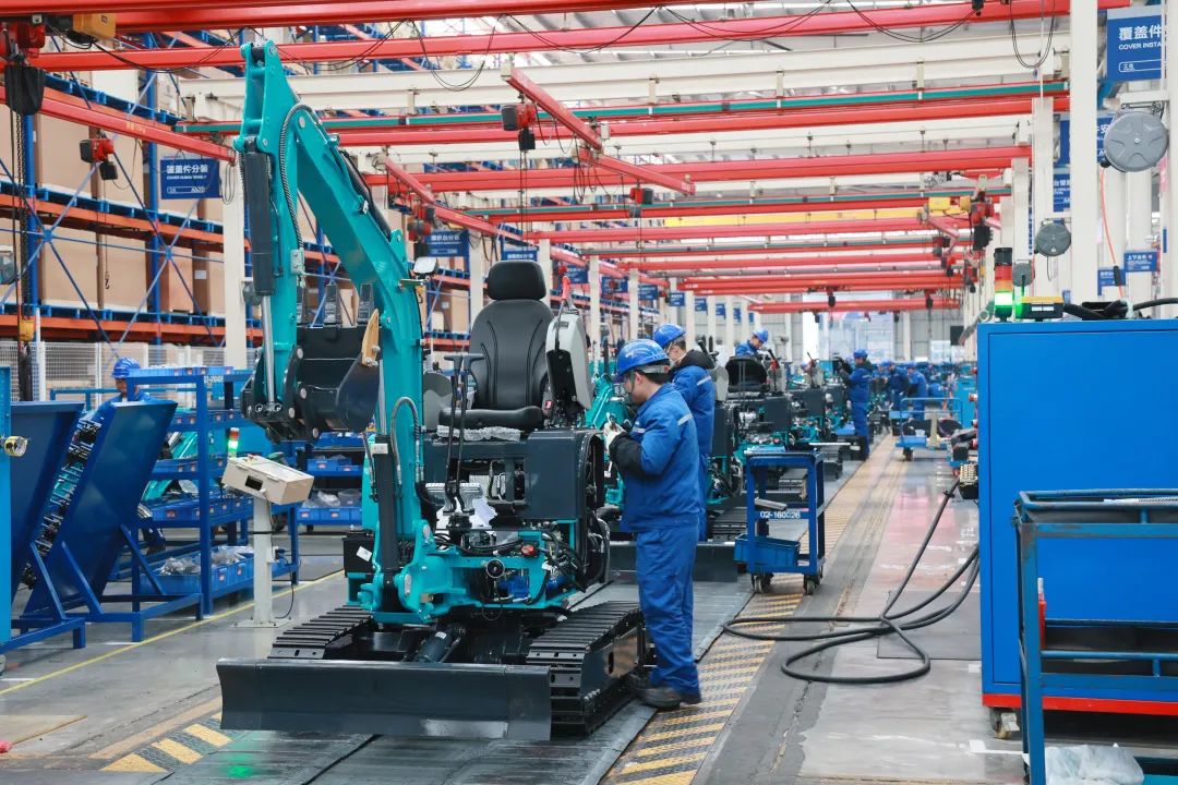 向着冲刺目标全力以赴!正式开工