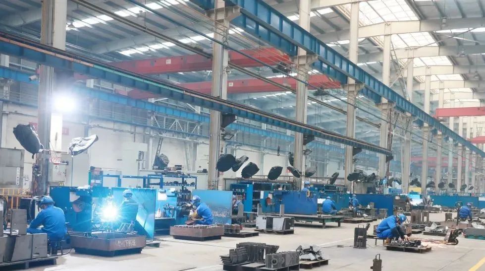 向着冲刺目标全力以赴!正式开工