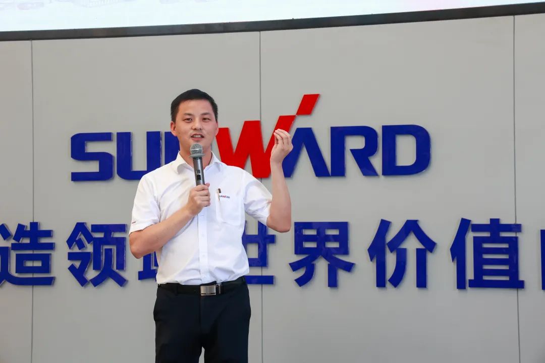 又酷又辣又炫!第二届挖机宝贝来了