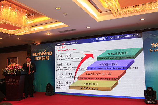 宝马展用创新倾倒客户，现场签单两亿元