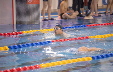 “泳”往直前 | 成立21周年游泳比赛圆满收官