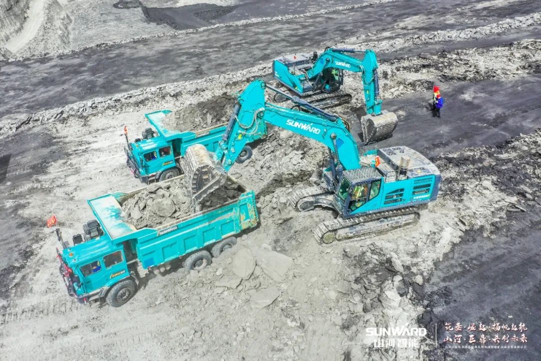 “矿”世高手，齐聚挖掘机操作手挑战赛