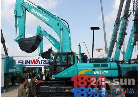 何清华：潜心寻求“山河之路”