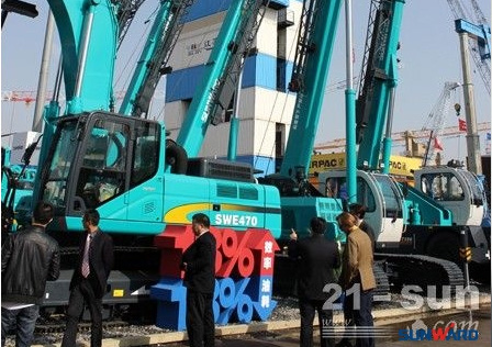 何清华：潜心寻求“山河之路”