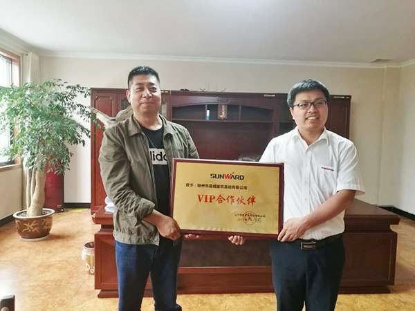 8年购买12台！旋挖钻陪他走向全国