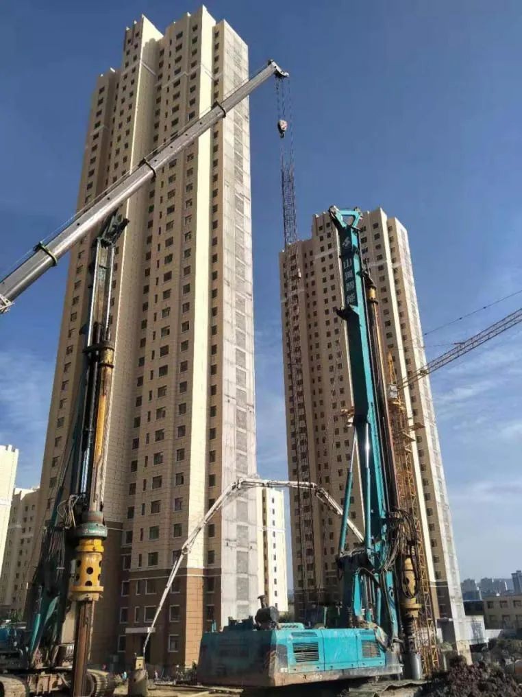 二十八载奋斗，如今他只信任