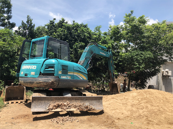 挖掘机，一台顶几台！