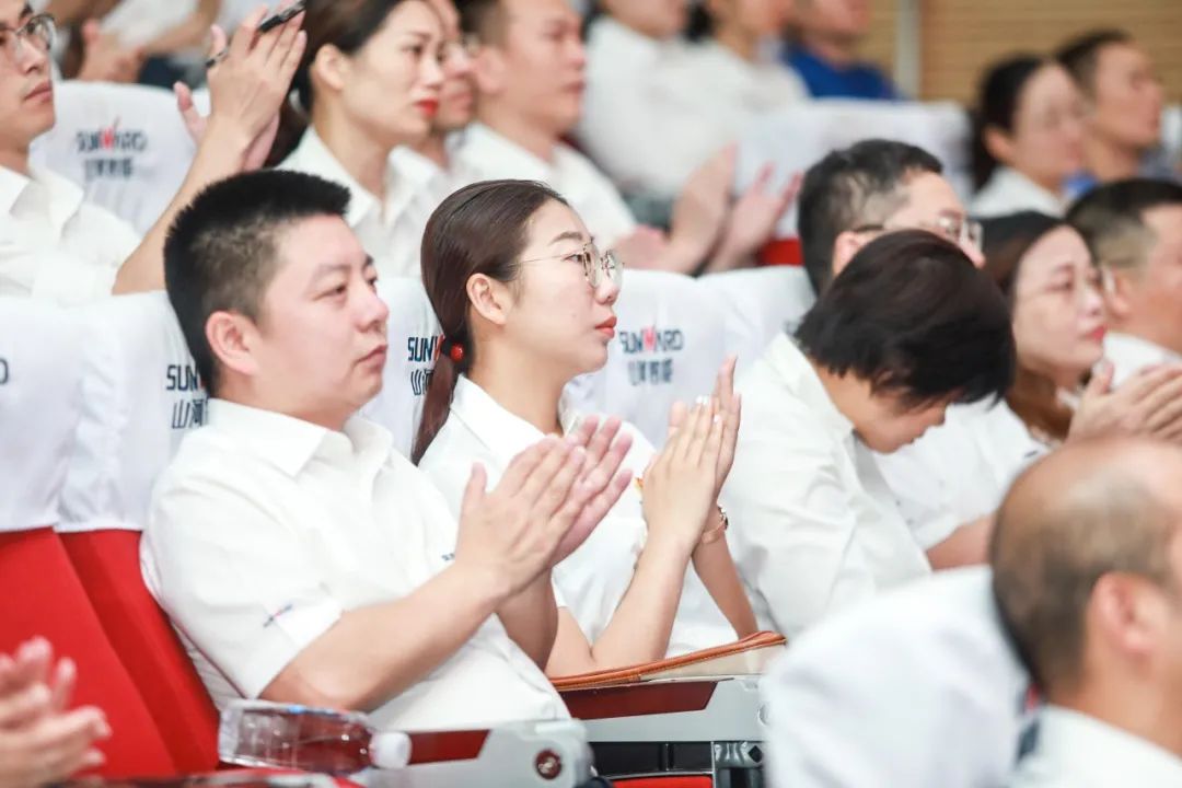 党委集中收看庆祝中国共产党成立100周年大会现场直播