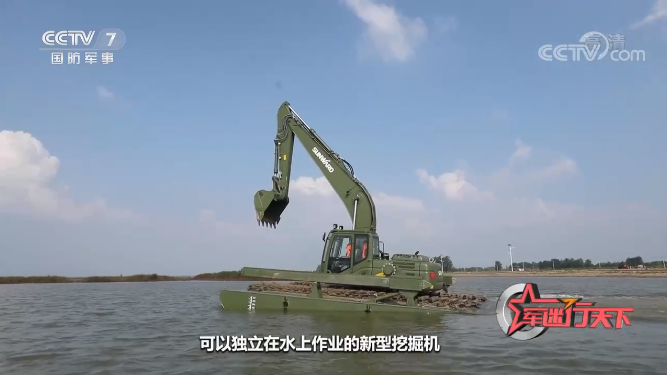 水陆两用挖掘机亮相央视！应急救援“猛将”出战