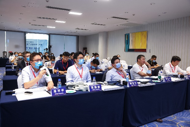 点赞！液压混合动力挖掘机项目荣获这个优秀项目奖→