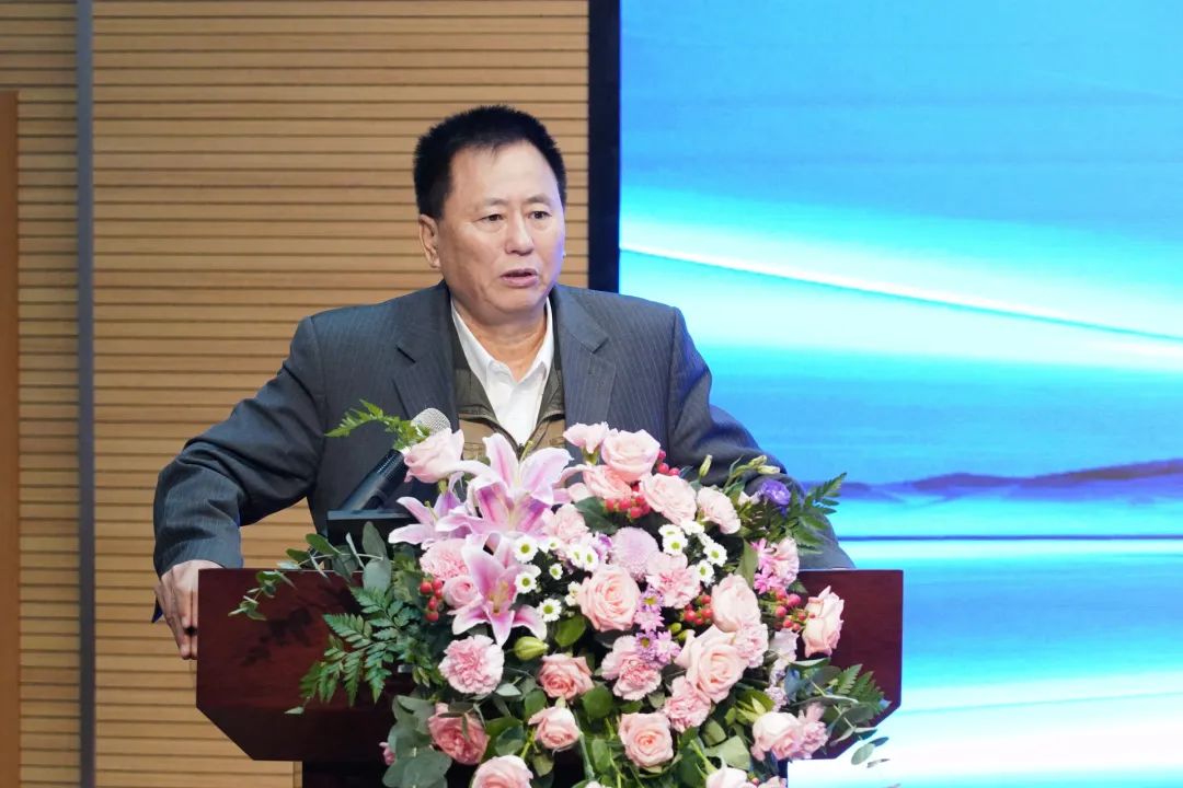 湖南省矿业协会第二届一次会员代表大会暨第二届一次理事会在顺利召开