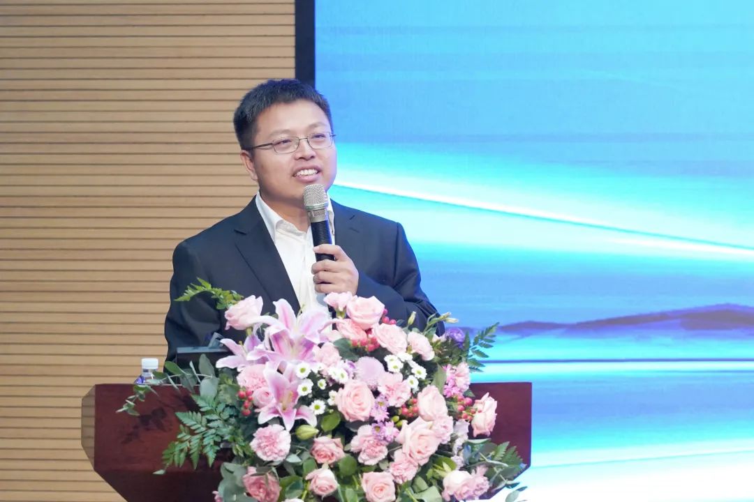 湖南省矿业协会第二届一次会员代表大会暨第二届一次理事会在顺利召开