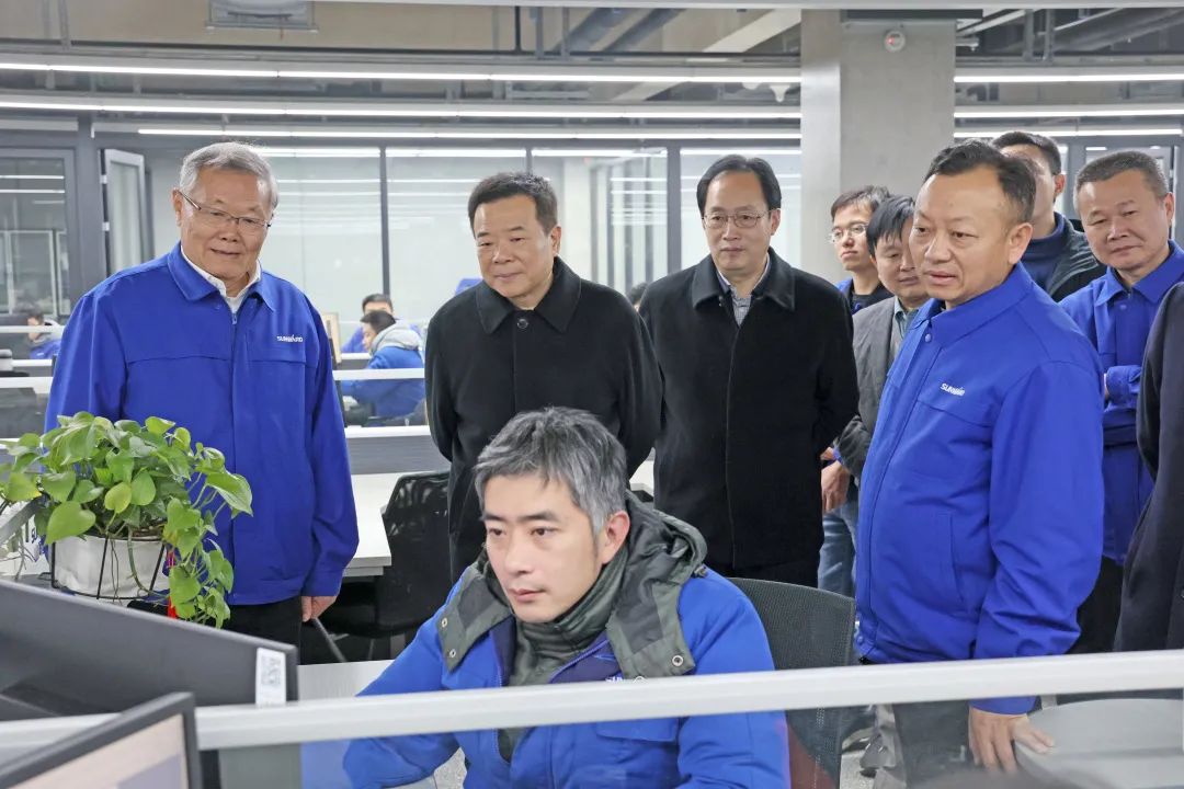 湖南省副省长陈飞调研