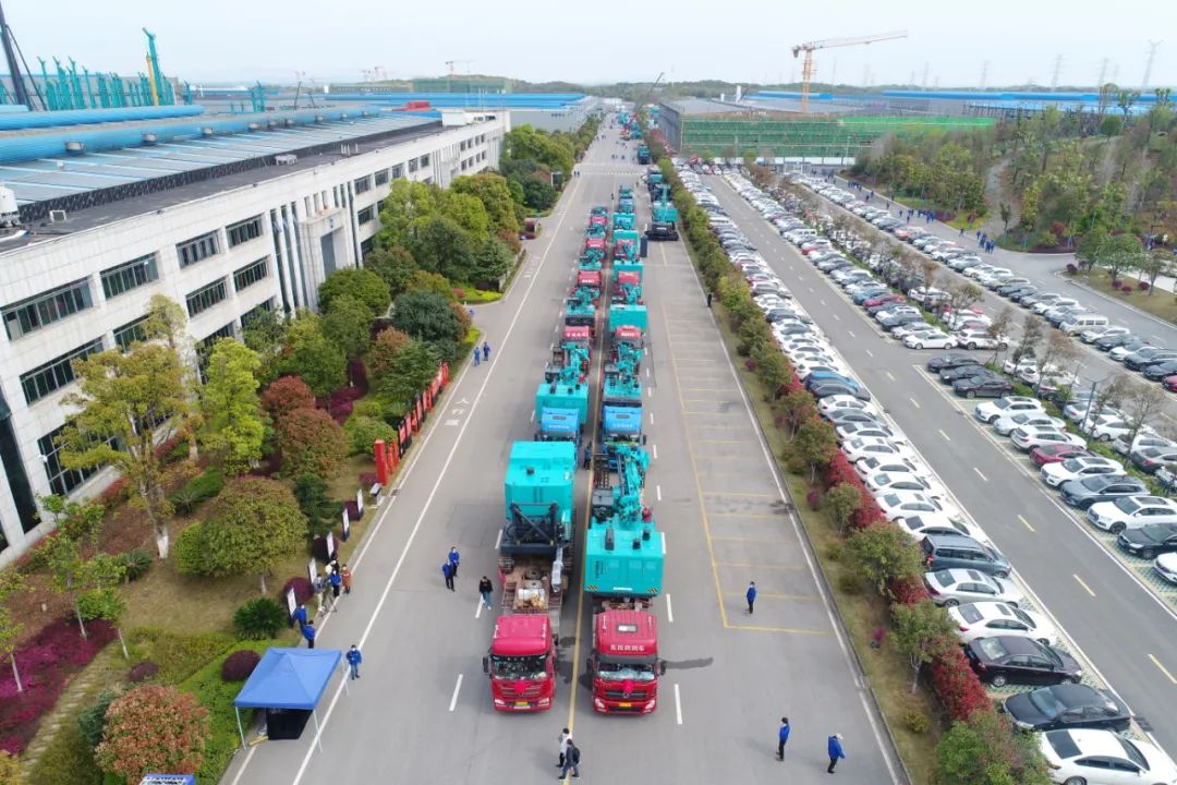 征战全球市场！凿岩设备批量发货
