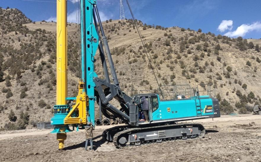 决战“世界之巅”！旋挖钻机实力助建川藏铁路