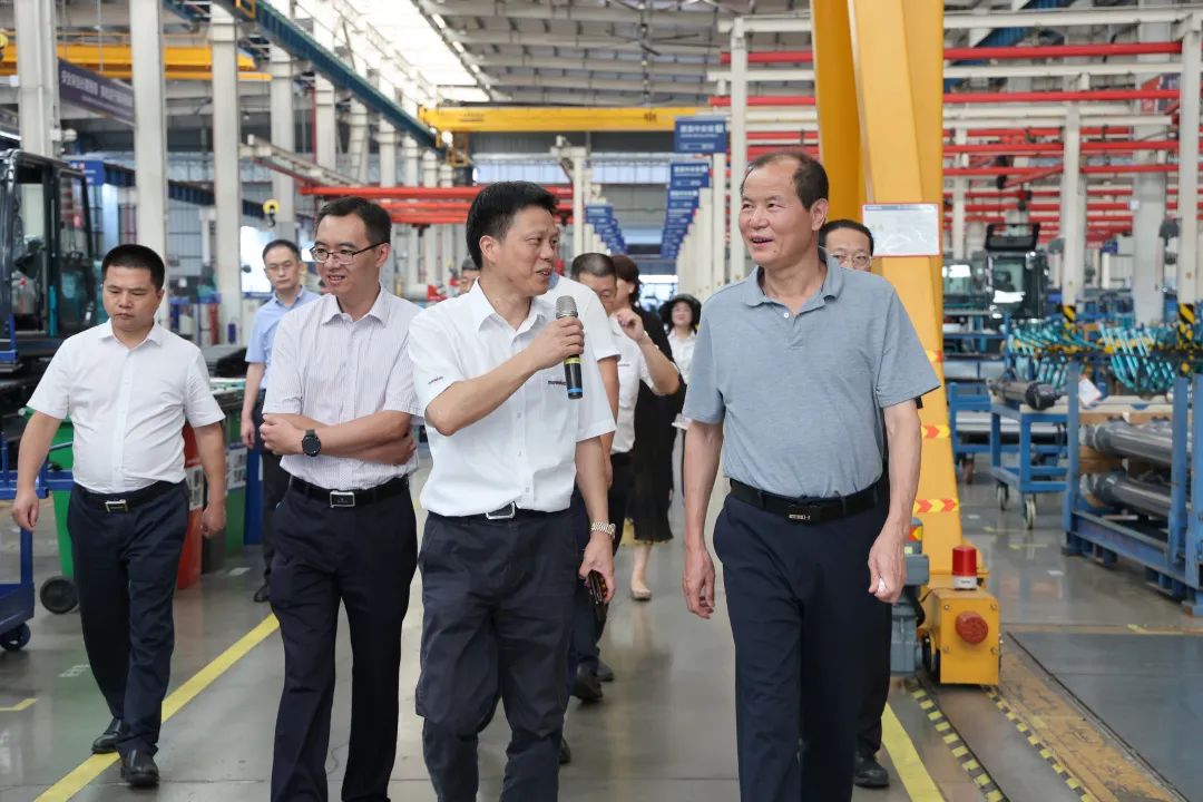 农业农村部农业机械化管理司调研