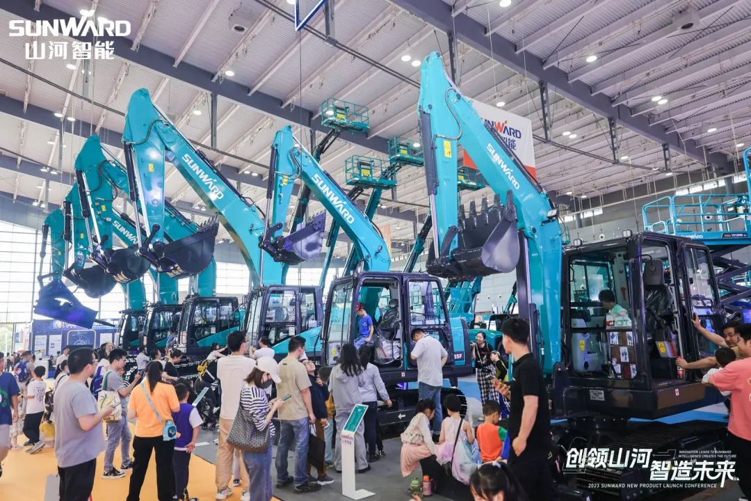 2023 CICEE | 全球工程机械盛会完美落幕！交出闪亮答卷