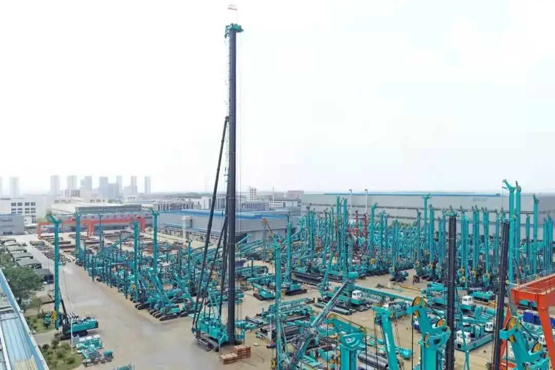 高端工程装备智能工厂项目荣获“2024年度中国智能制造最佳应用实践案例”