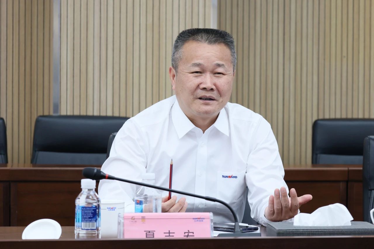 共促中国制造扬帆海外！中国出口信用保险公司到访