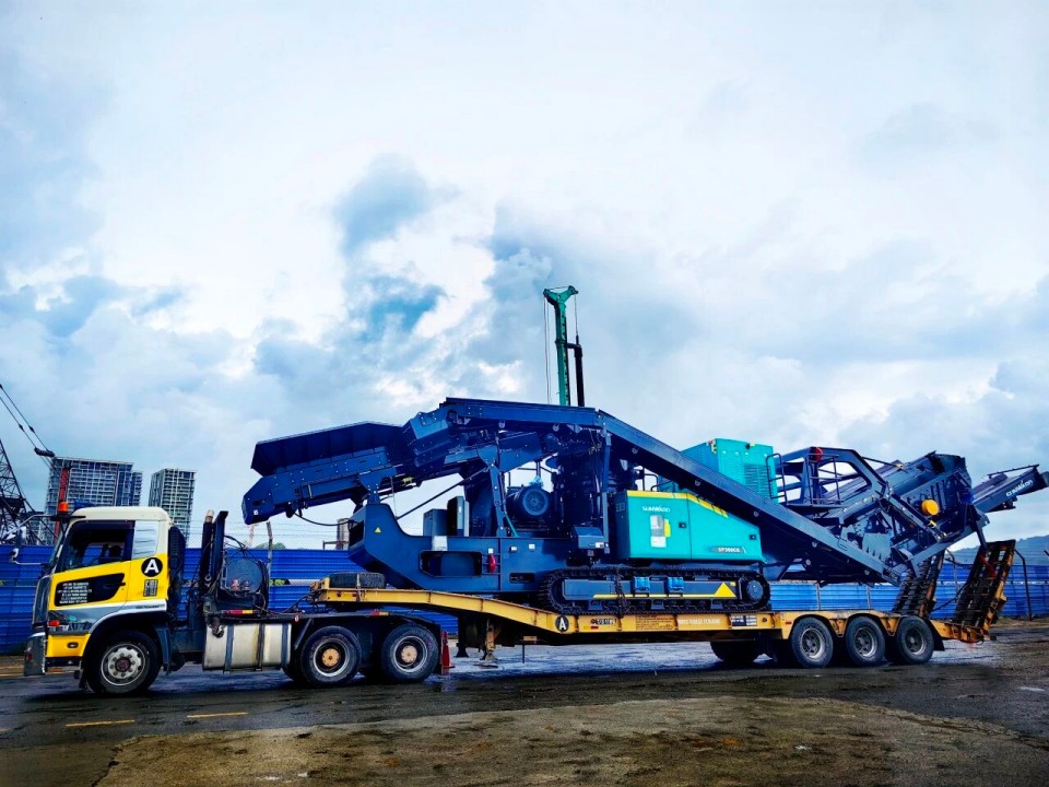 高端设备批量交付，助力马来西亚基建升级