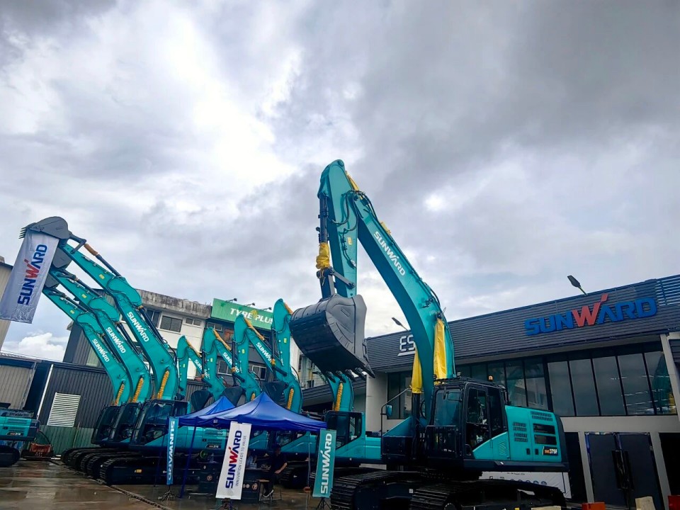 高端设备批量交付，助力马来西亚基建升级