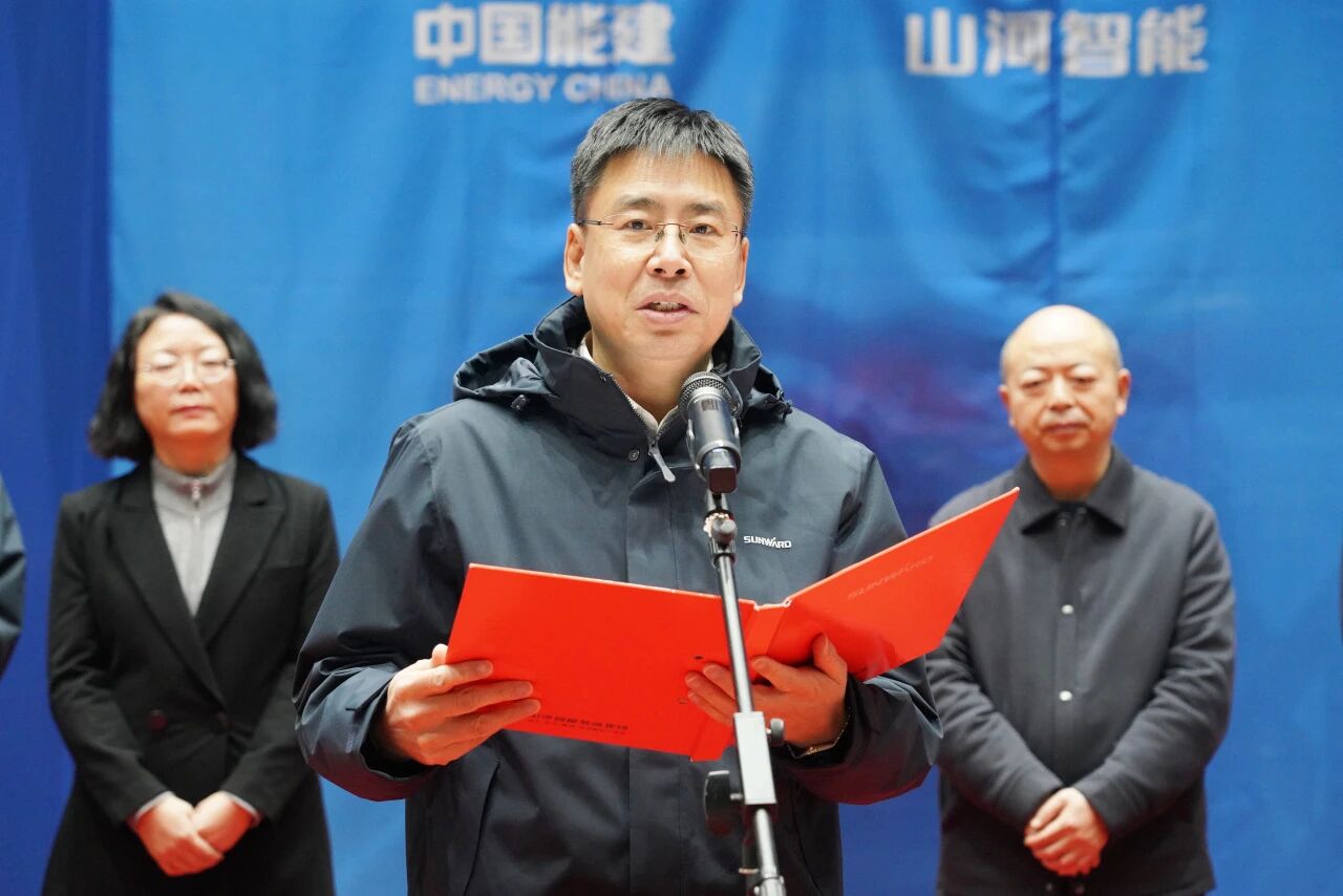 数智化现场混装铵油炸药车下线！与易普力携手共筑智能矿山新篇章