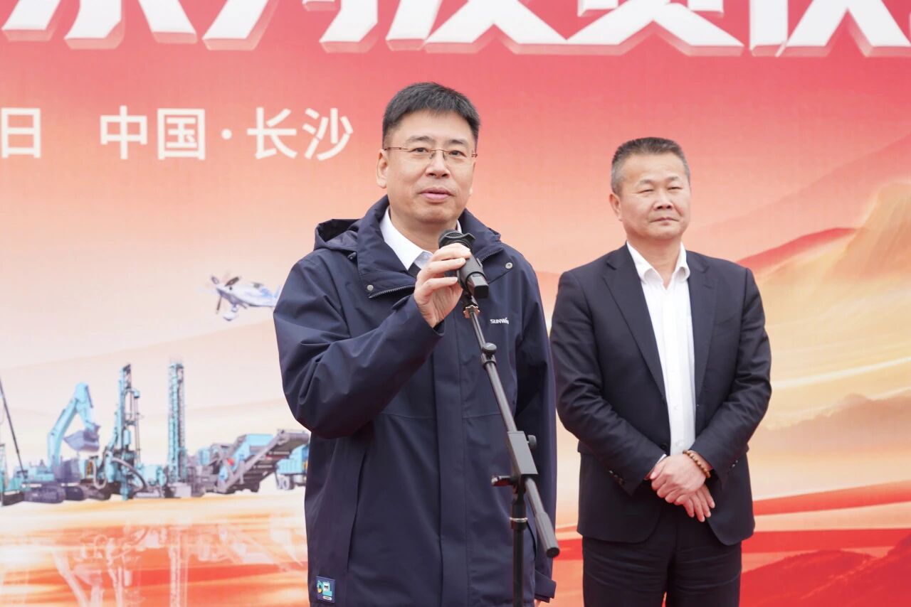 举行2026年正月系列发货仪式，过亿元设备奔赴全球